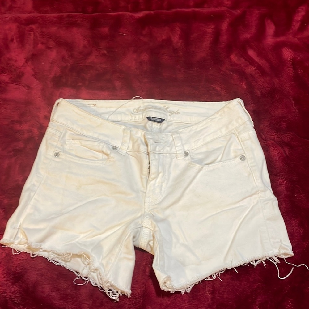 White American eagle shorts size 4